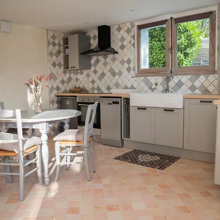 T2 Parking & Terrasse - Cret De La Roche Apartment Aix-les-Bains